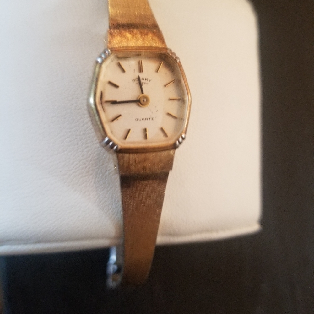 VINTAGE  ROTARY WATCH